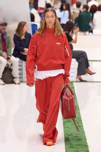 Look 5
